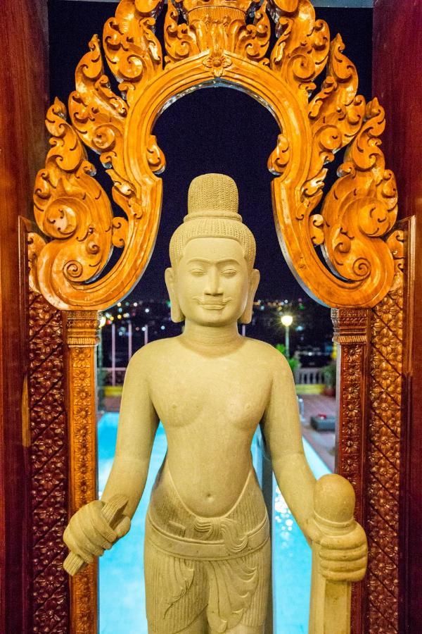 Okay Boutique Hotel Phnom-Penh Buitenkant foto