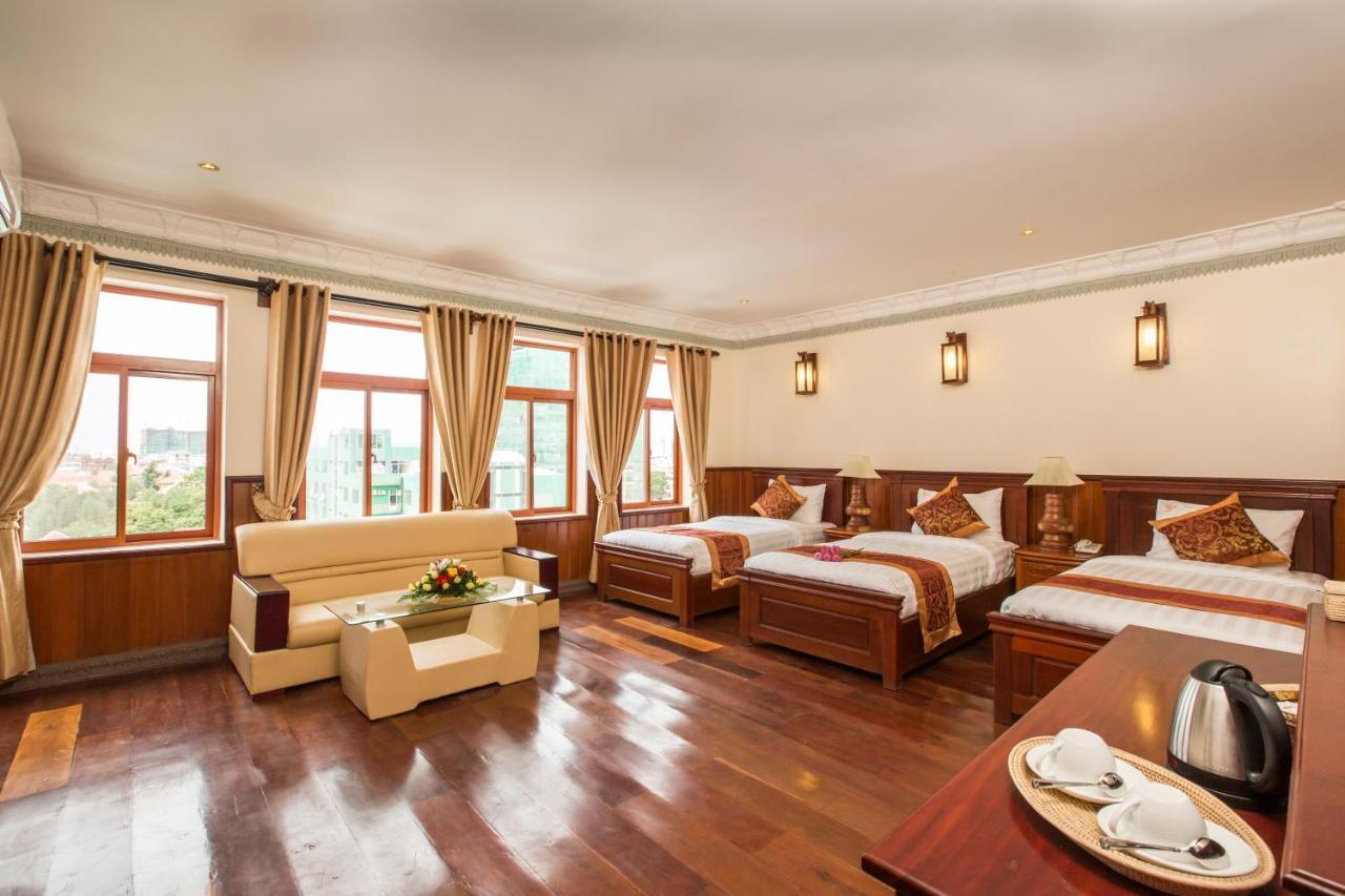 Okay Boutique Hotel Phnom-Penh Buitenkant foto