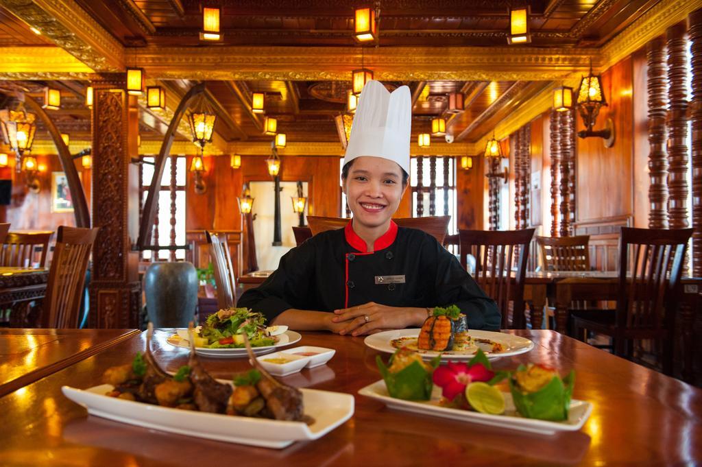 Okay Boutique Hotel Phnom-Penh Buitenkant foto