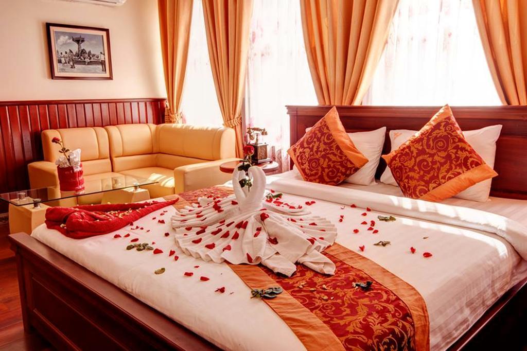 Okay Boutique Hotel Phnom-Penh Buitenkant foto
